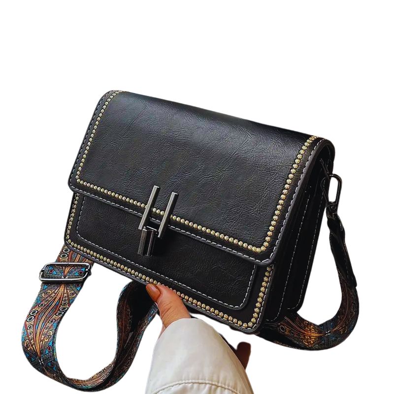 Retro Chic Shoulder Bag